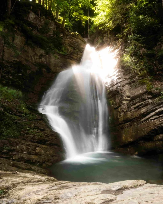 In the fresh air: the most beautiful waterfalls accessible on foot