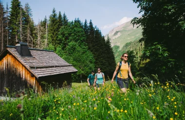 5 easy hiking routes from Morzine