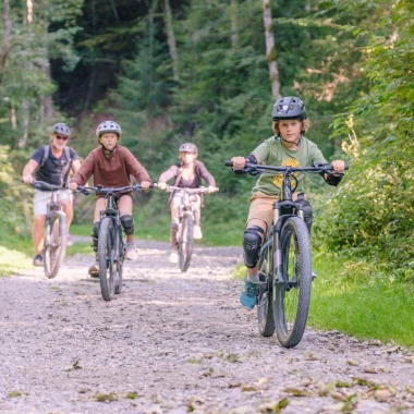 Cycling activities for families in Morzine