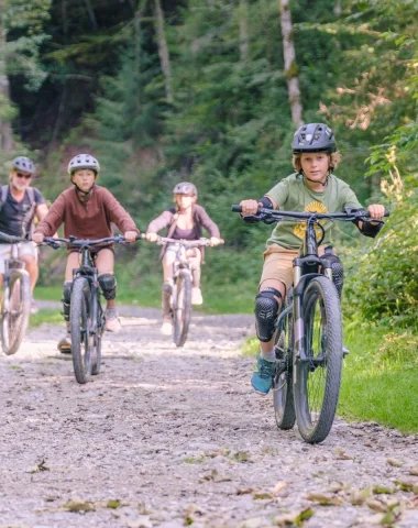 Cycling activities for families in Morzine